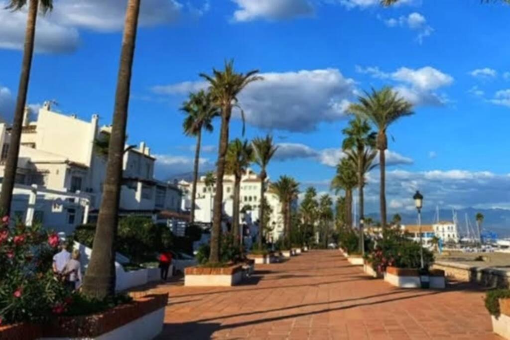 Castillo de Sabinillas Beautiful Apartment In Duquesa Suites And Gardens المظهر الخارجي الصورة