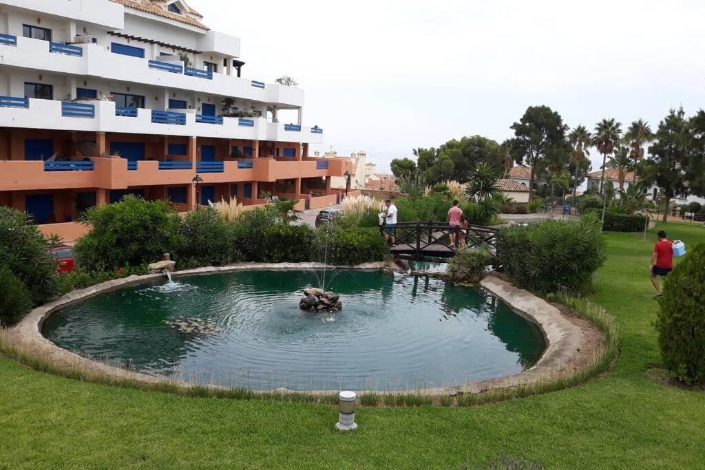 Castillo de Sabinillas Beautiful Apartment In Duquesa Suites And Gardens المظهر الخارجي الصورة