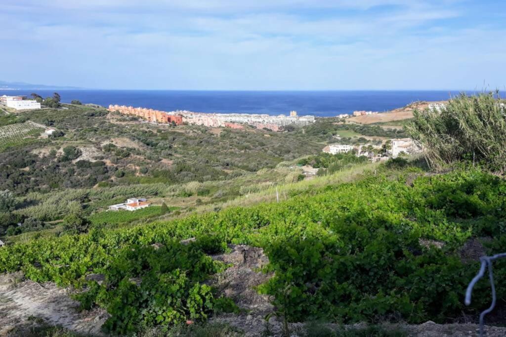 Castillo de Sabinillas Beautiful Apartment In Duquesa Suites And Gardens المظهر الخارجي الصورة